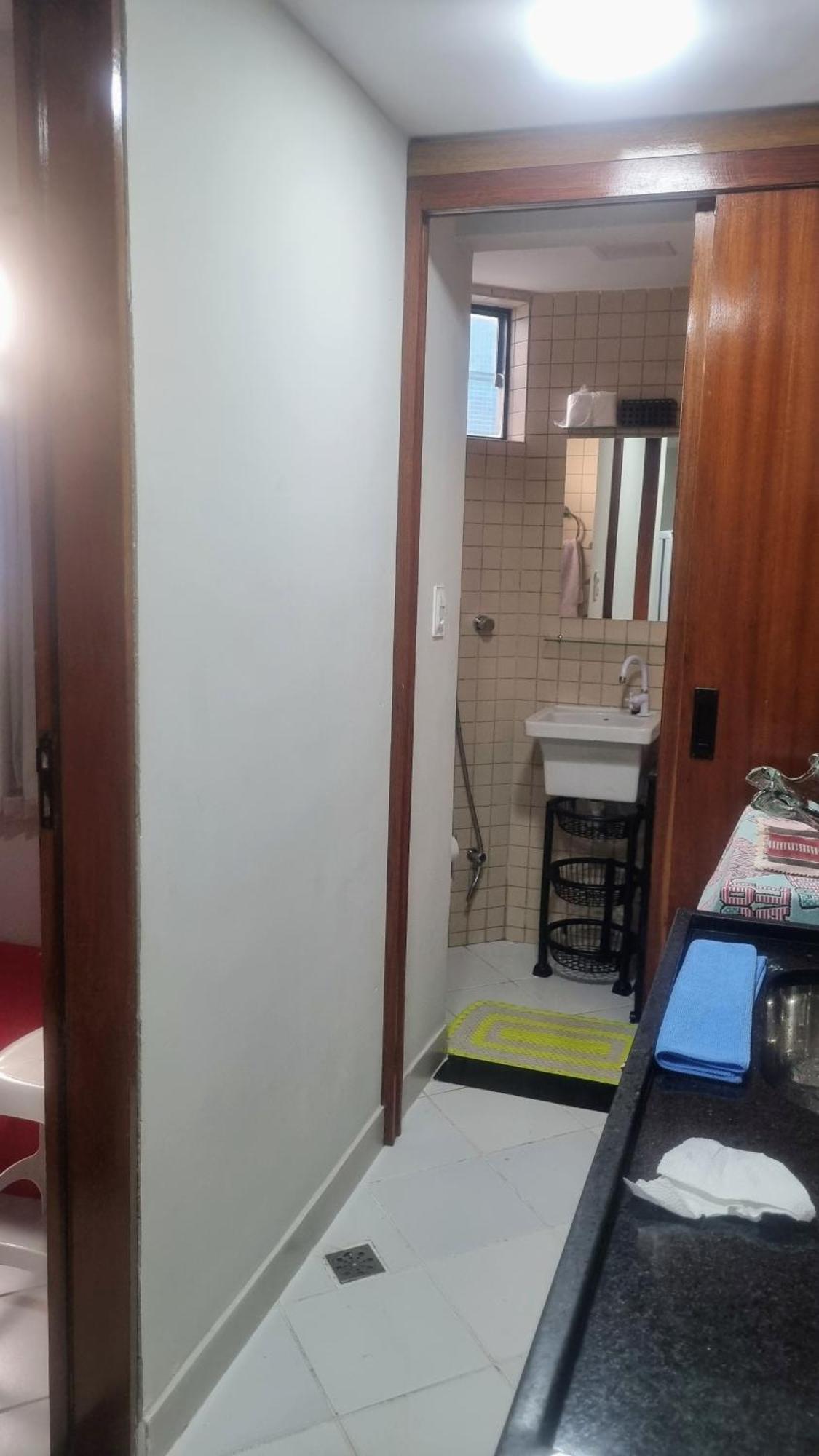 Apartment Em